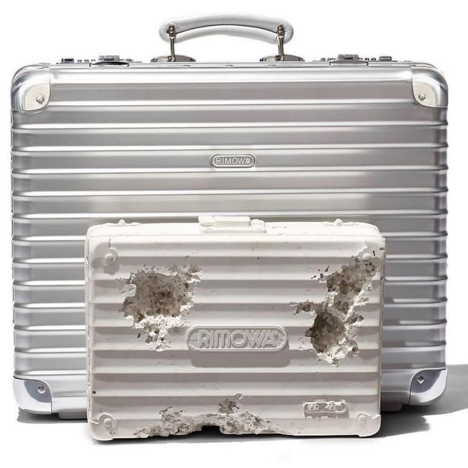 06Daniel Arsham x Rimowa, Eroded Suitcase, 2019,Plaster, glass fragments and RIMOWA briefcase, 37 x 46 x 14 cm