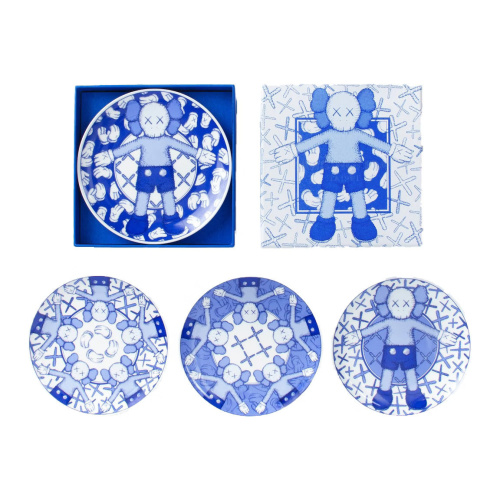 KAWS｜Holiday Taiwan Limited Ceramic Plate Set